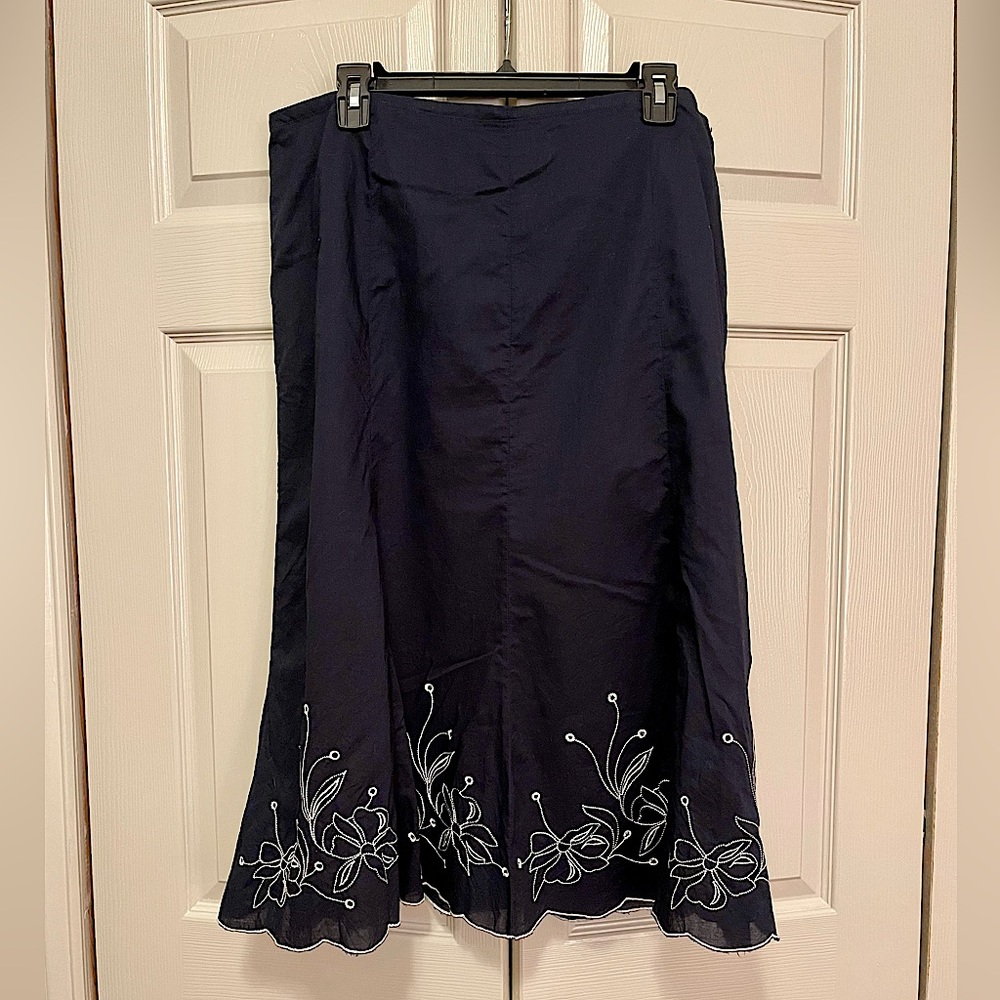 Requirements Vintage Blue Cotton Skirt with White Floral Embroidery